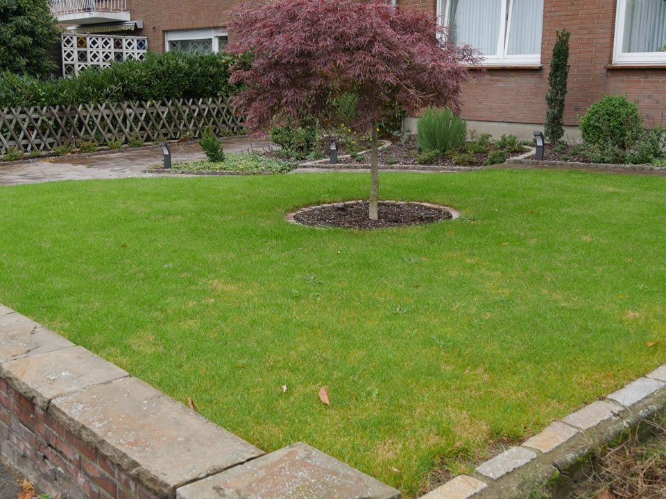 Vorgarten, Inselbeet, diagonal, Gartengestaltung, Wesel, Gilhaus