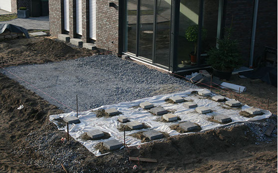 Terrassenbau, Holzdeck, Natursteinterrasse, Gartenbau, Gartenplanung, Wesel, Gilhaus